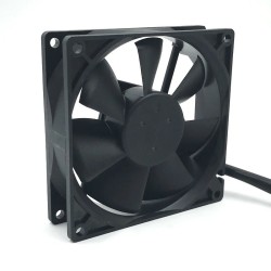 Delta AUB0912VH 4-Pin 92MM Fan